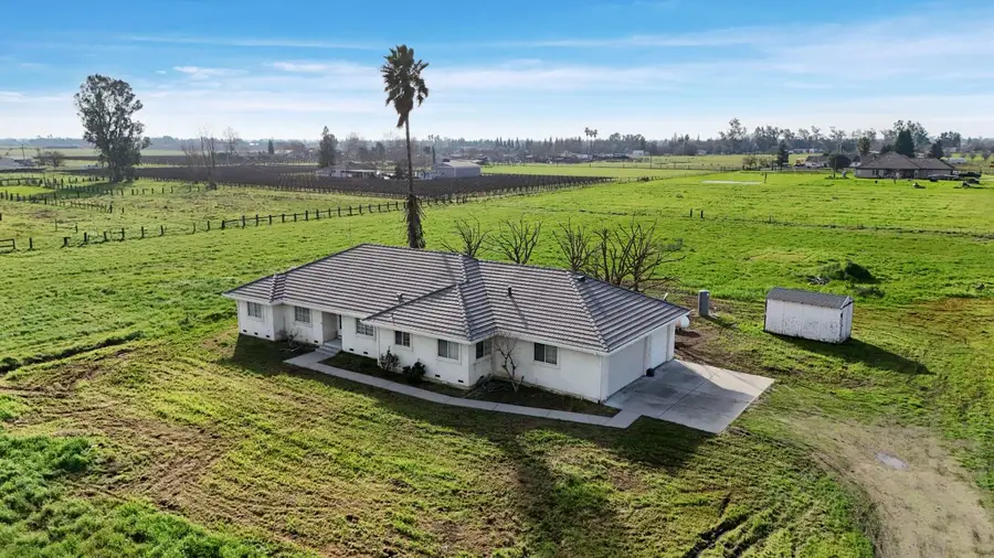 24257 N Pearl Road, Acampo, CA 95220 - Image #3
