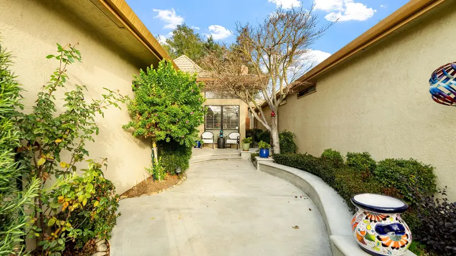 2483 Macaurthur Parkway, Lodi, CA 95242 - Image #2