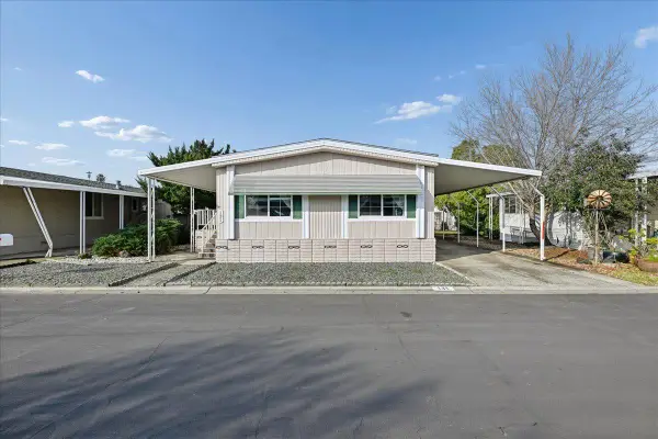 131 Hibiscus Avenue, Sacramento, CA 95828