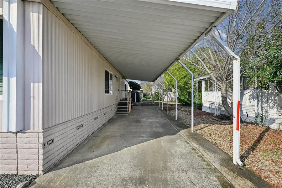 131 Hibiscus Avenue, Sacramento, CA 95828 - Image #3