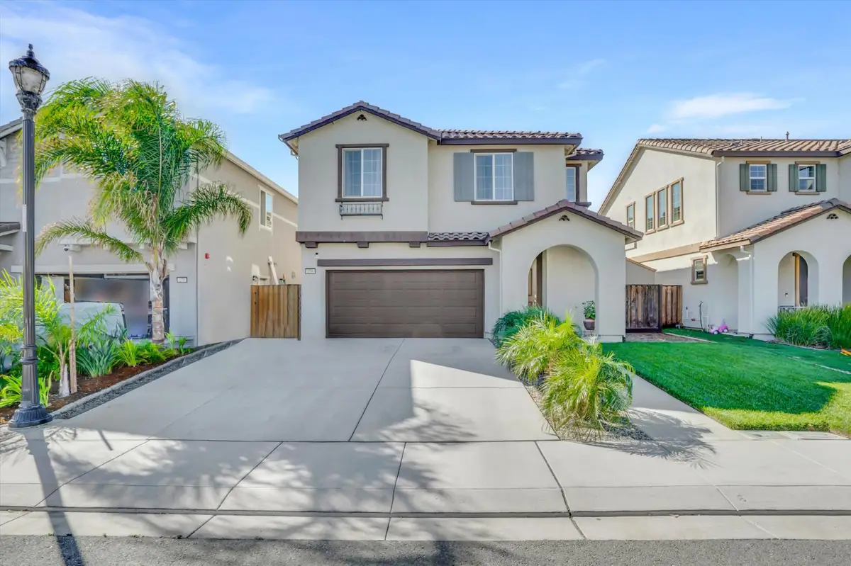 279 Coolcrest Drive, Oakley, CA 94561 - Image #1