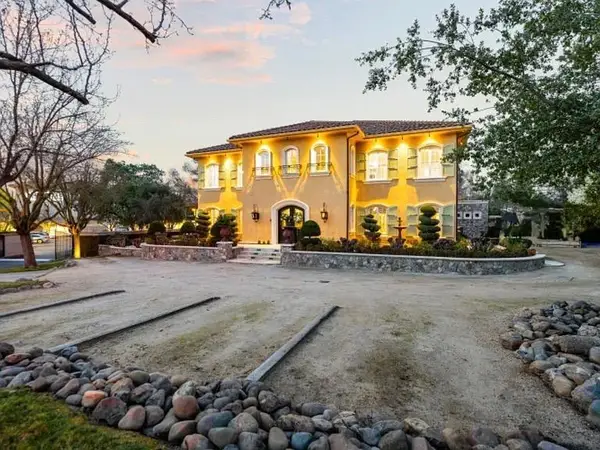 1210 Arden Hills Lane, Sacramento, CA 95864