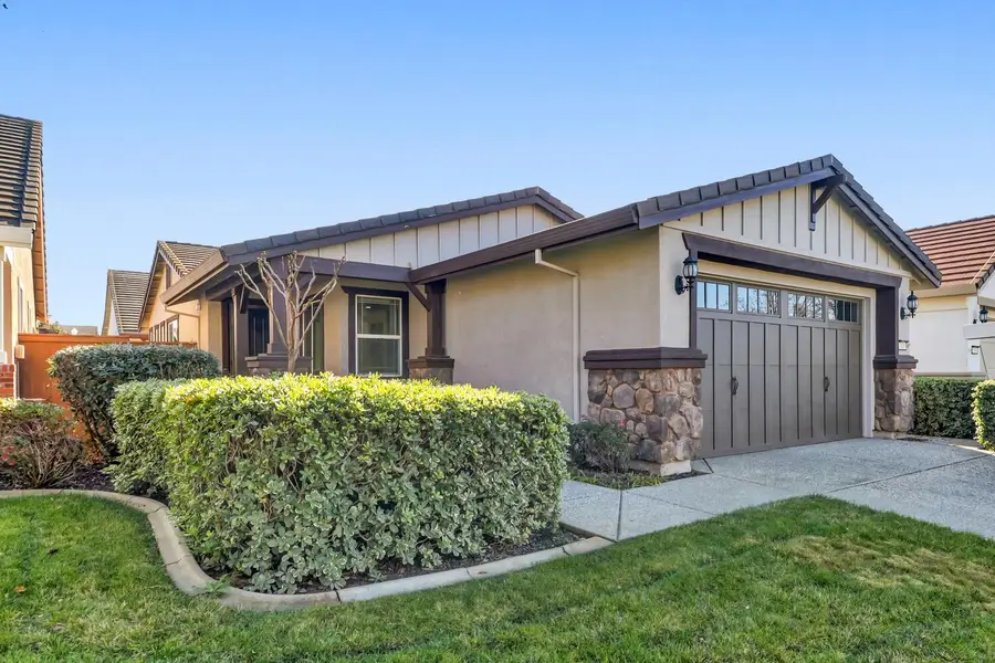 7820 Barnsley Way, Elk Grove, CA 95757 - #2