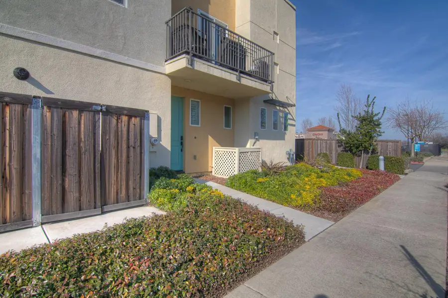 2555 Radar Lane, Sacramento, CA 95834 - Image #3