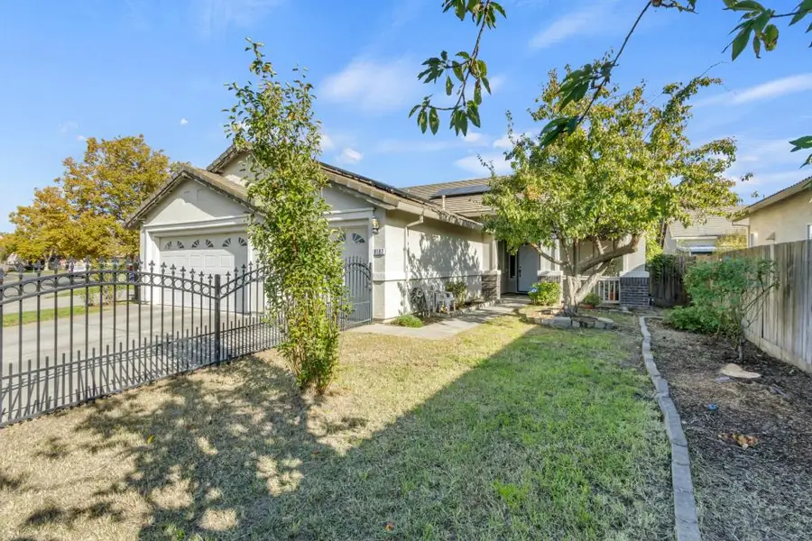 8187 Kingsbridge Drive, Sacramento, CA 95829 - Image #2