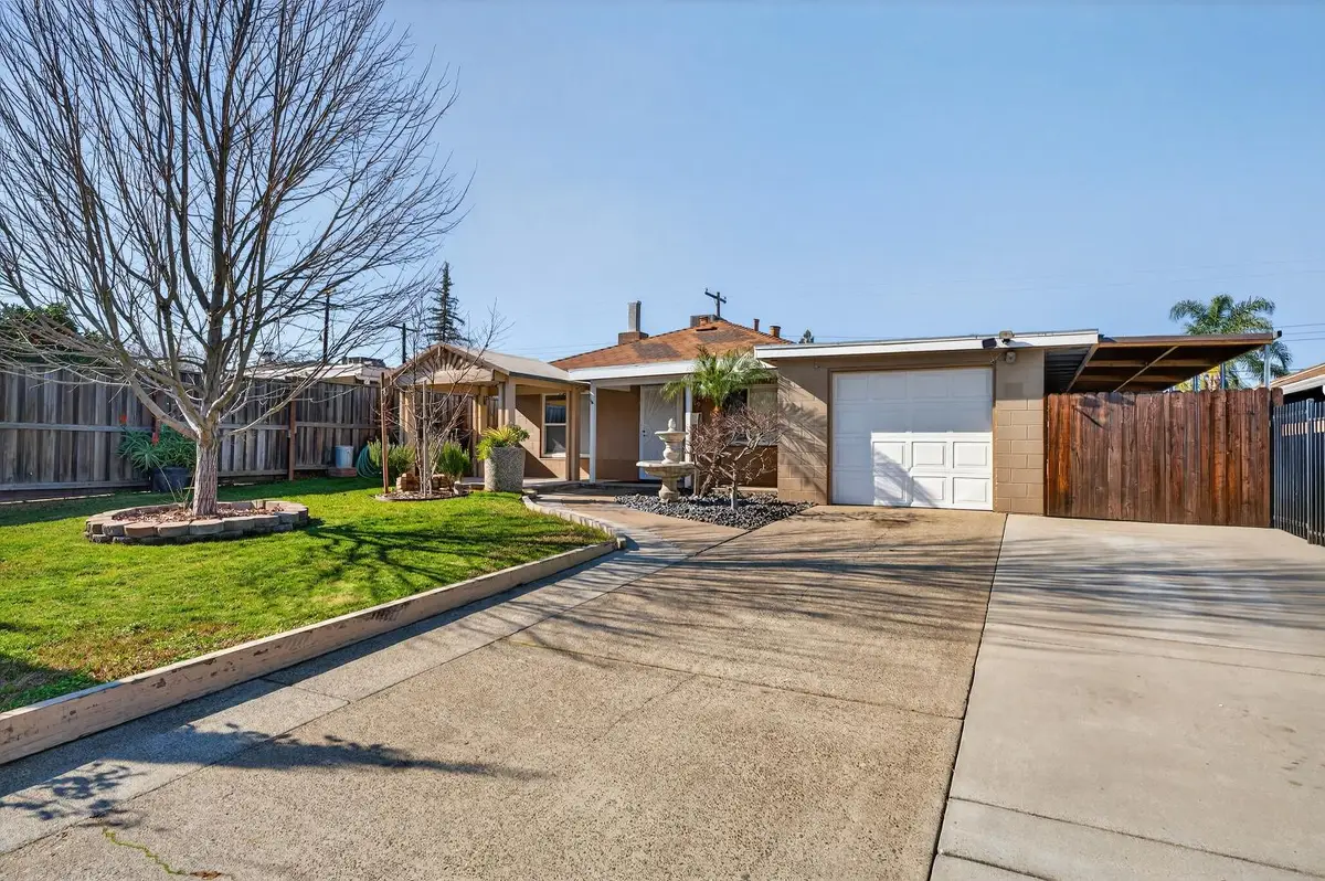 3009 Howe Avenue, Sacramento, CA 95821 - Image #1