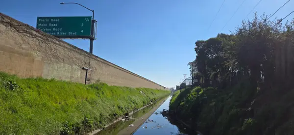 0 State Hwy 99, Sacramento, CA 95823