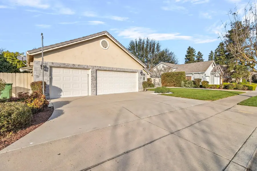 1663 Alex Way, Turlock, CA 95382 - Image #3