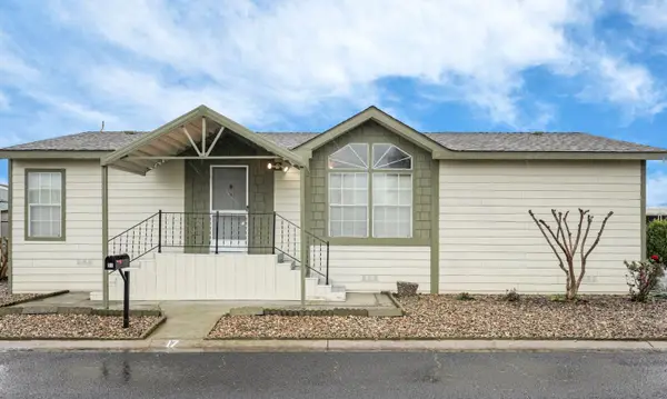 18450 N Highway 88 #17, Lockeford, CA 95237