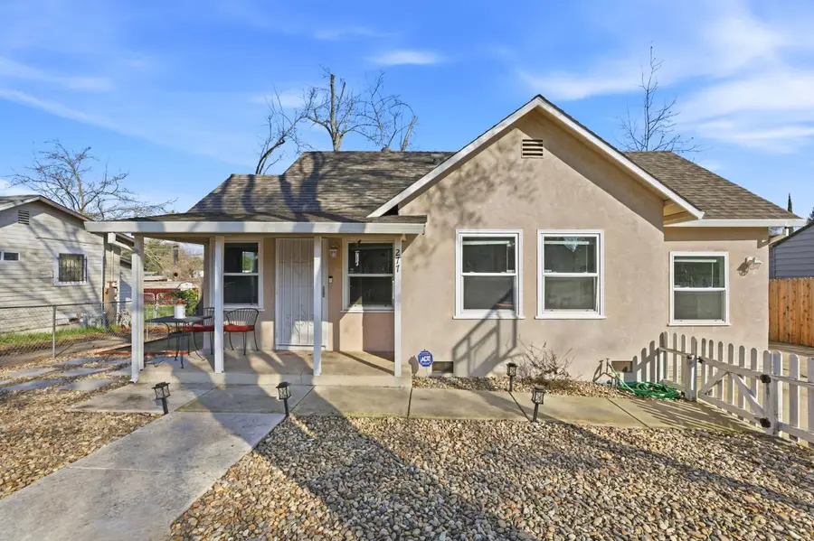 277 Santiago Avenue, Sacramento, CA 95815 - Image #2
