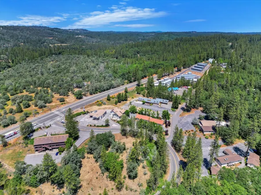 10061 Alta Sierra Drive, Grass Valley, CA 95949 - #3