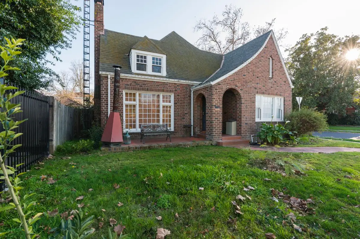 52 W Adams Street, Stockton, CA 95204 - Image #1