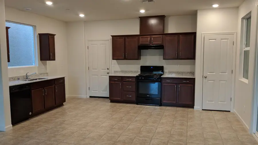 3075 Club Center Dr., Sacramento, CA 95835 - Image #2