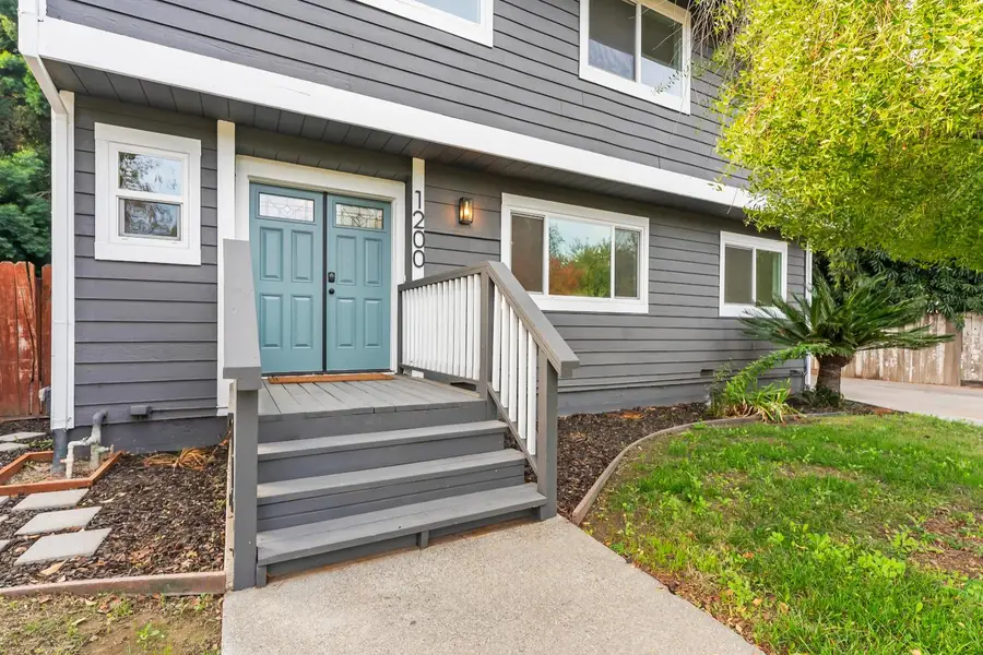 1200 Evergreen Court, Woodland, CA 95695 - Image #2