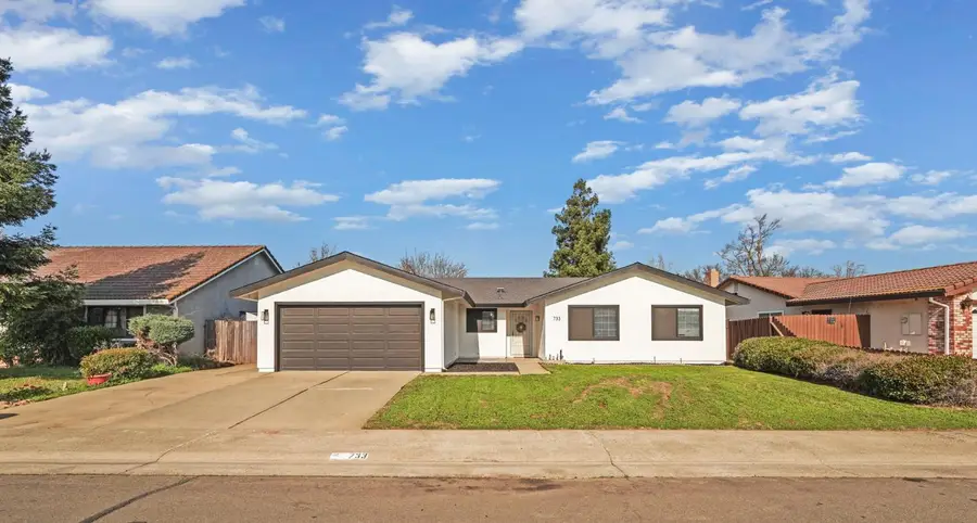 733 Prairie Court, Galt, CA 95632 - Image #2