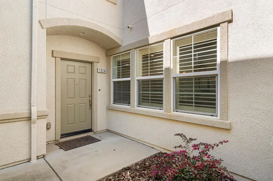 3301 N Park Drive #1314, Sacramento, CA 95835 - #2
