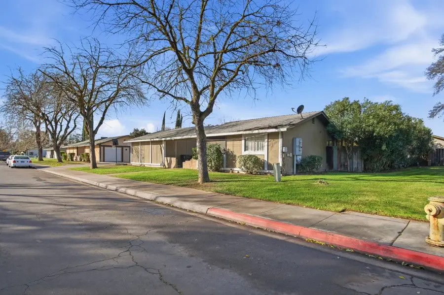 3325 Sherwood Avenue, Modesto, CA 95350 - #2