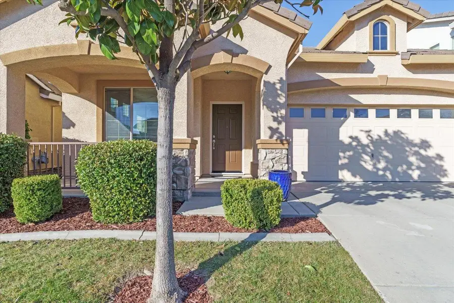 2036 Vignolia Loop, Roseville, CA 95747 - Image #3
