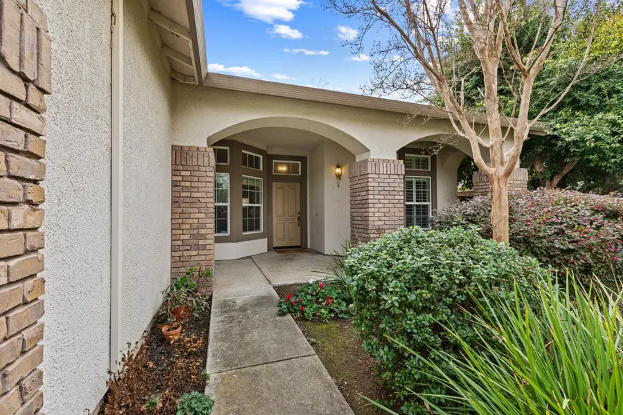 1818 N Bend Drive, Sacramento, CA 95835 - #2