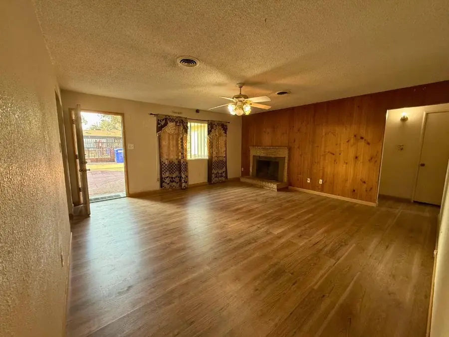 1123 Sutter, Modesto, CA 95351 - Image #3