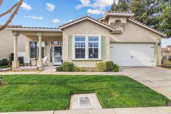 136 Woods Creek Drive, Oakdale, CA 95361