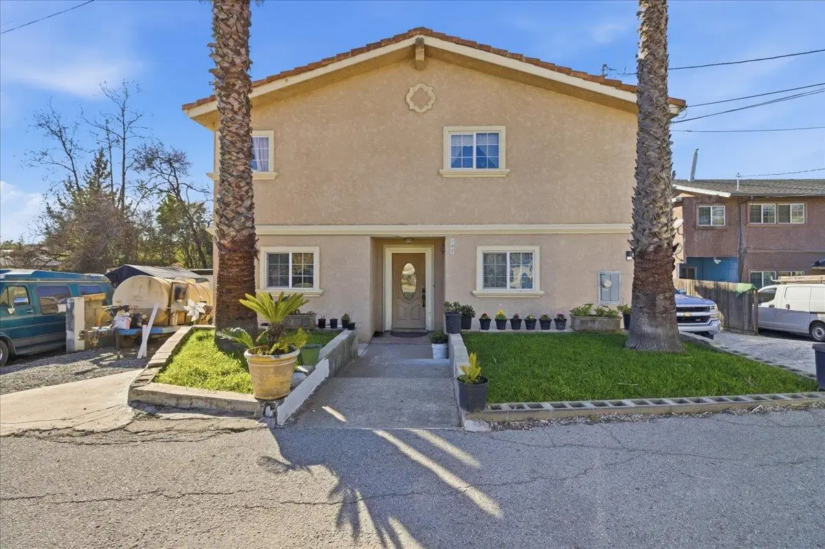 202 Madonna View, Watsonville, CA 95076 - #1