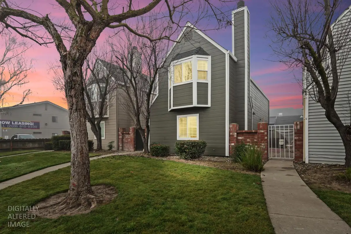 412 Golf Circle #E, Manteca, CA 95337 - Image #1