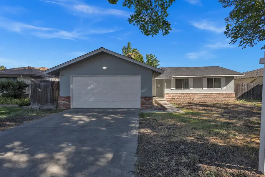 1625 Brentwood Court, Modesto, CA 95350 - #3