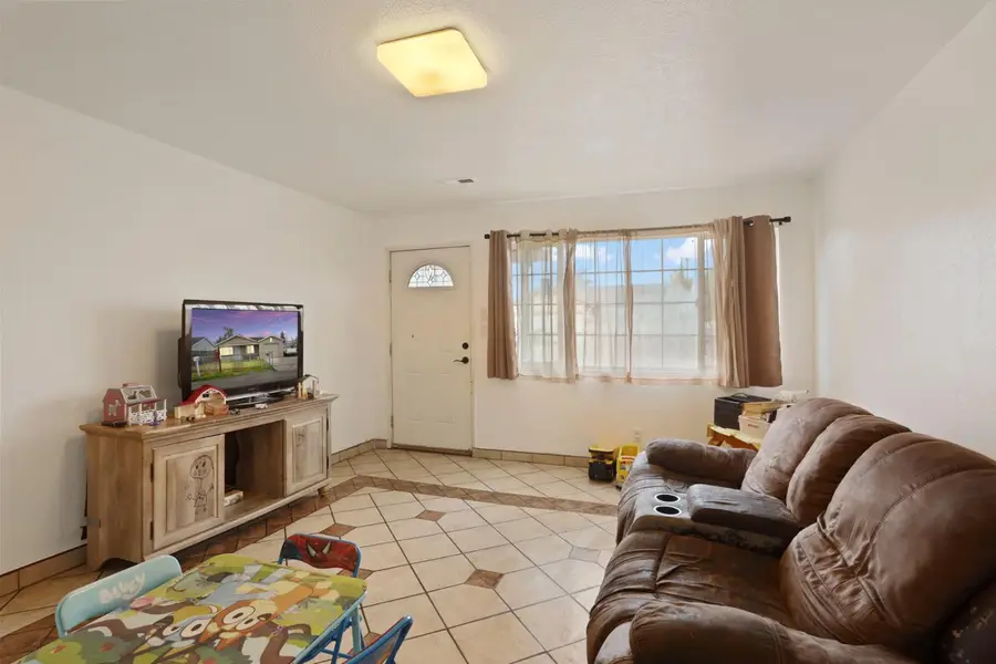 5238 E Sonora Street, Stockton, CA 95215 - Image #3