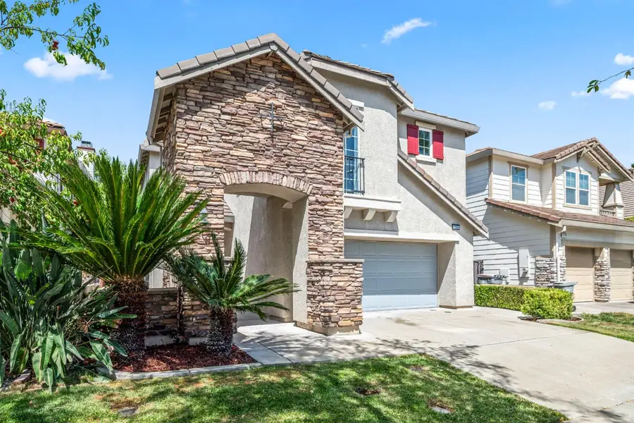 2764 Rogue River Circle, West Sacramento, CA 95691 - #3