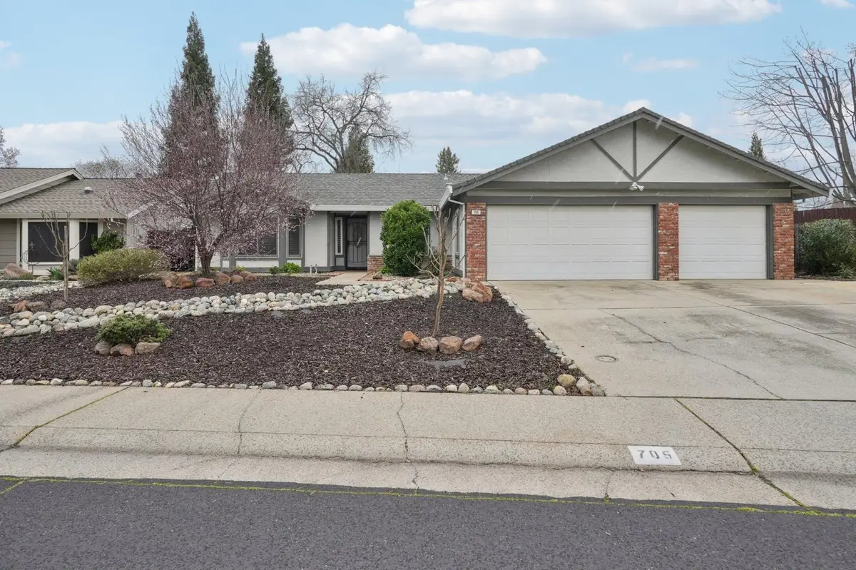 705 Machado Lane, Roseville, CA 95678 - #1