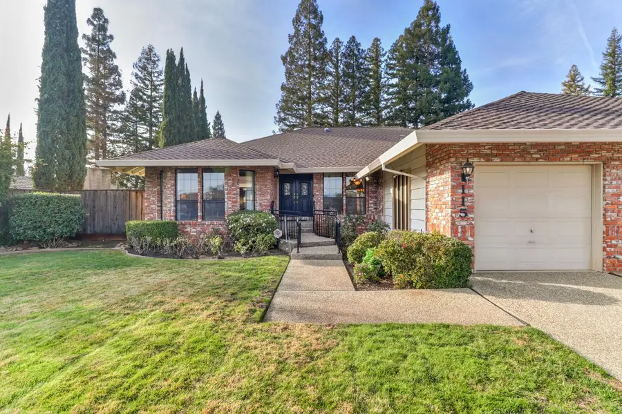 115 Canyon Rim Drive, Folsom, CA 95630 - Image #2