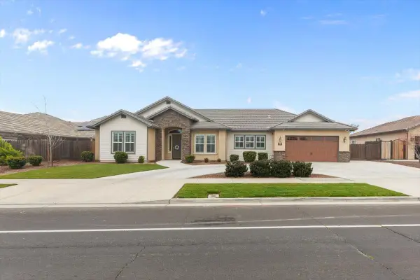 947 Doak Boulevard, Ripon, CA 95366