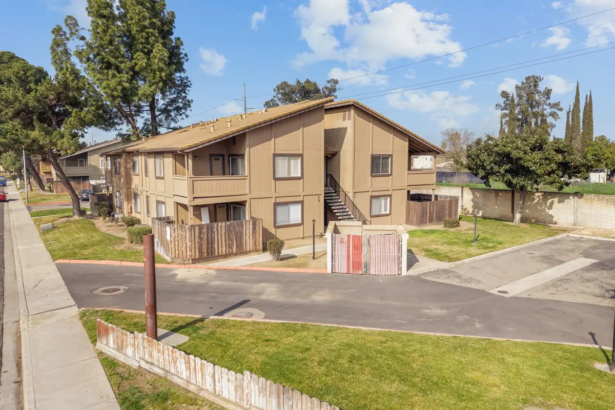 414 Cherry Lane #G, Manteca, CA 95337 - Image #1