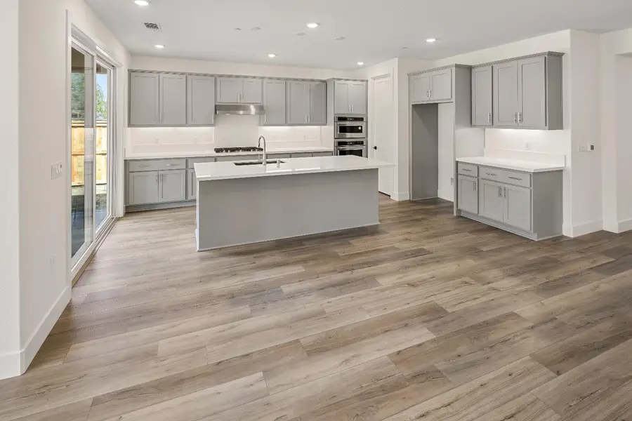 2385 Briar Meadow Circle, Auburn, CA 95603 - #2