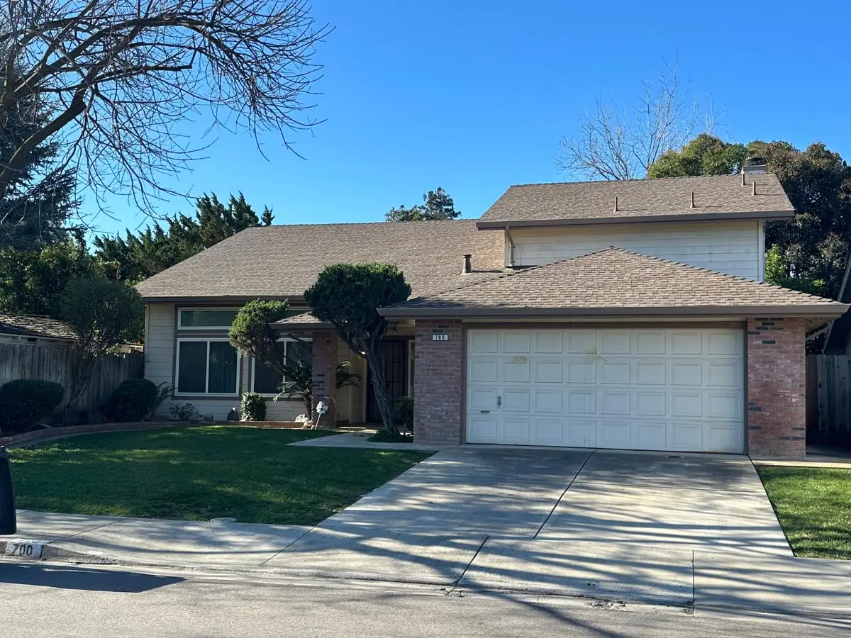 700 Kinshire Way, Patterson, CA 95363 - #1