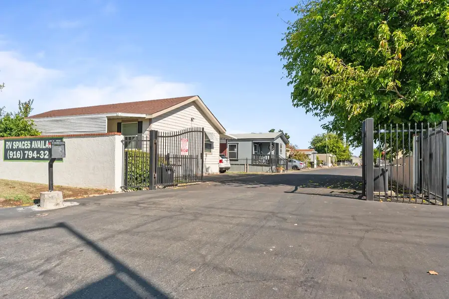 3523 Mobile Way, Sacramento, CA 95834 - Image #2
