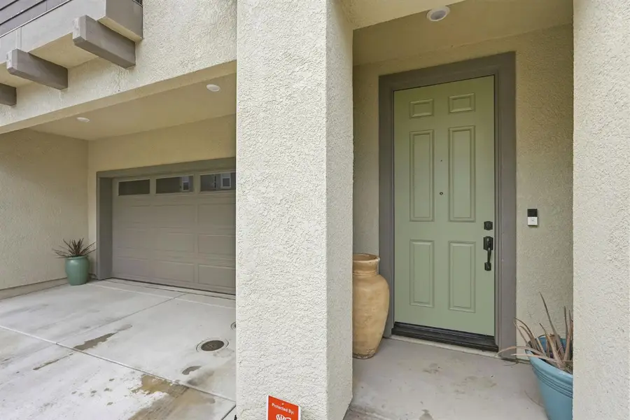 898 Lake Park Circle, Galt, CA 95632 - #3