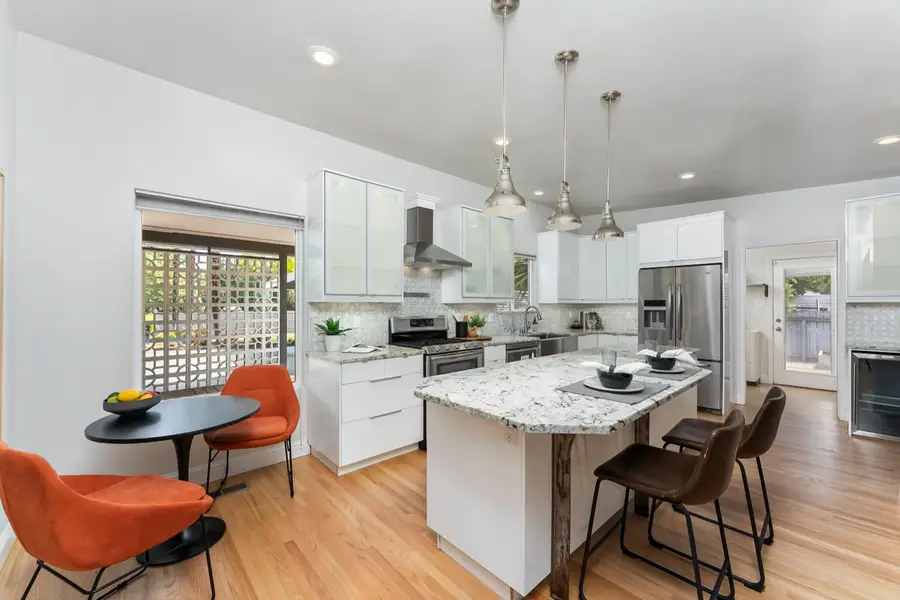 4935 Fair Oaks Boulevard, Carmichael, CA 95608 - Image #2