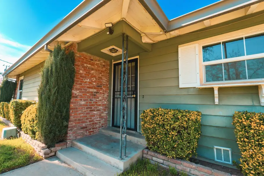 1541 W North Bear Creek Drive, Merced, CA 95348 - Image #2
