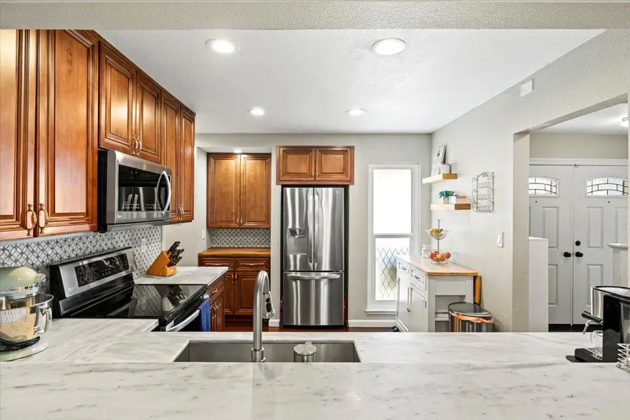 6821 Will Rogers Drive, Fair Oaks, CA 95628 - #3