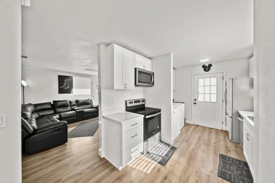 4400 79th Street, Sacramento, CA 95820 - #2