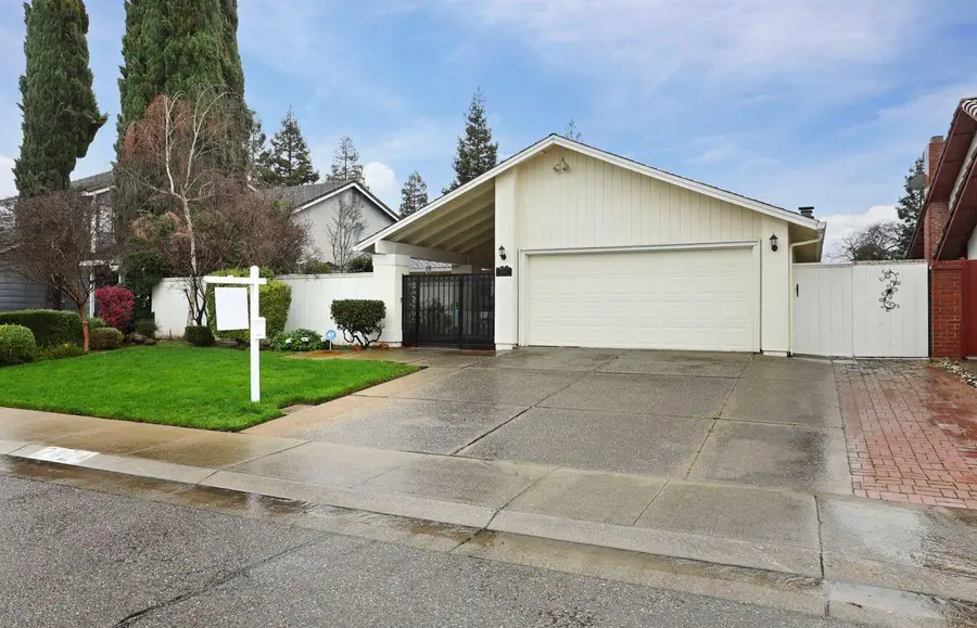 2424 Meadow Lake, Stockton, CA 95207 - #2