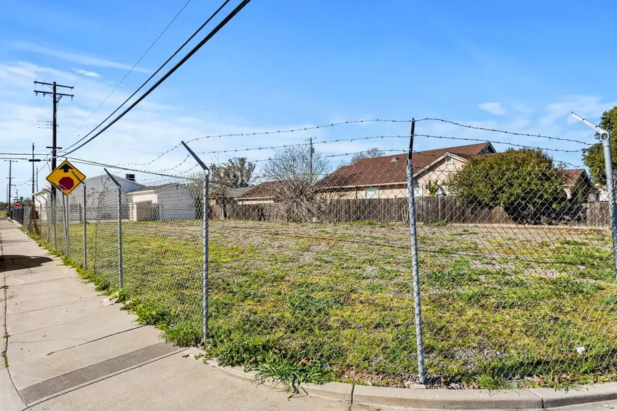 3601 Cypress Street, Sacramento, CA 95838 - #2