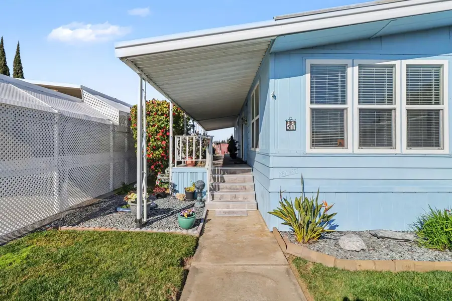 51 Millbrook Circle, Sacramento, CA 95828 - #2