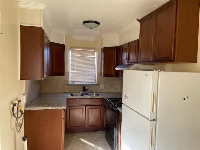 1685 Glenrose Avenue, Sacramento, CA 95815 - #2