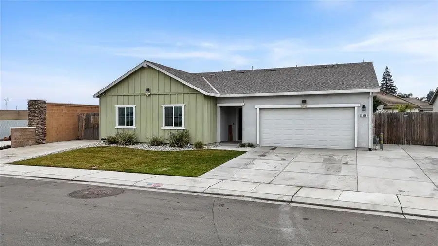 1496 Crimson, Manteca, CA 95336 - Image #2
