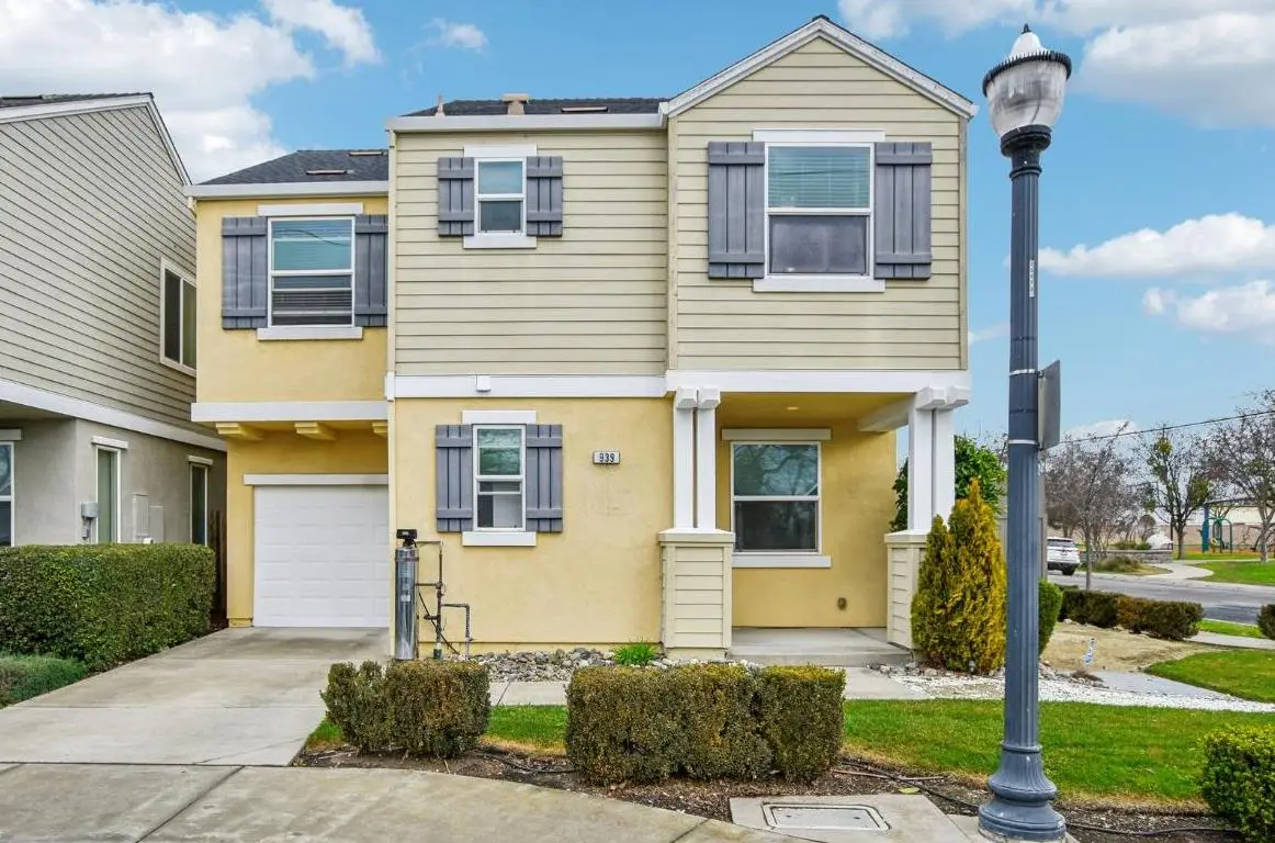 939 Dixieanne Avenue, Sacramento, CA 95815 - #1