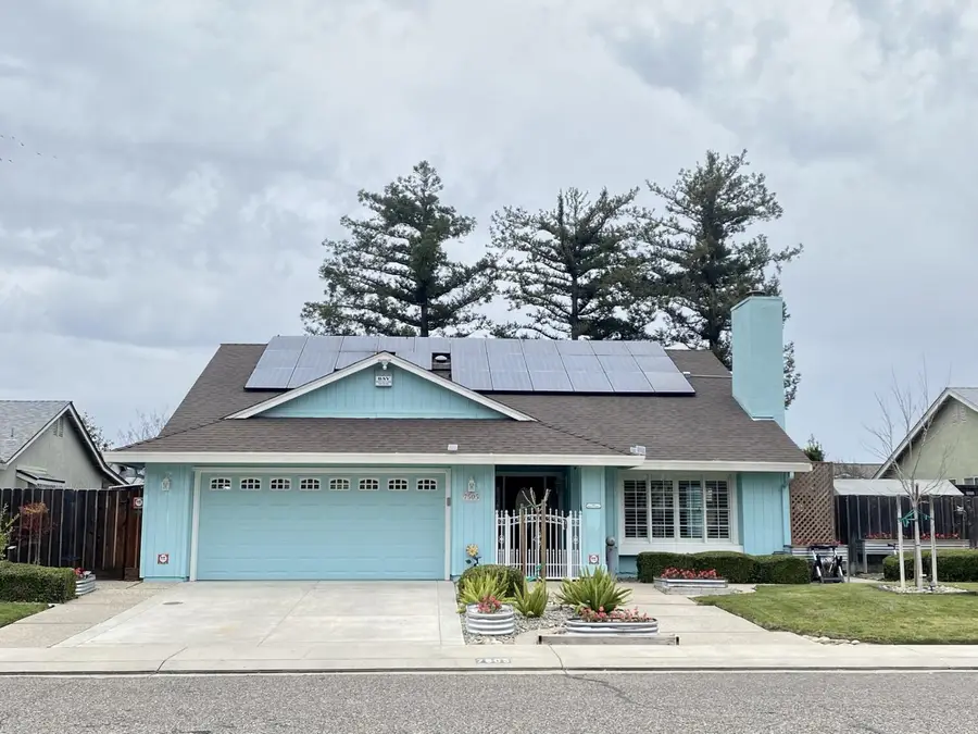 7505 Vixen Court, Hughson, CA 95326 - Image #2