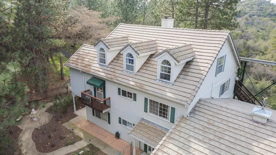 269 Montgomery Drive, Mokelumne Hill, CA 95245 - #3